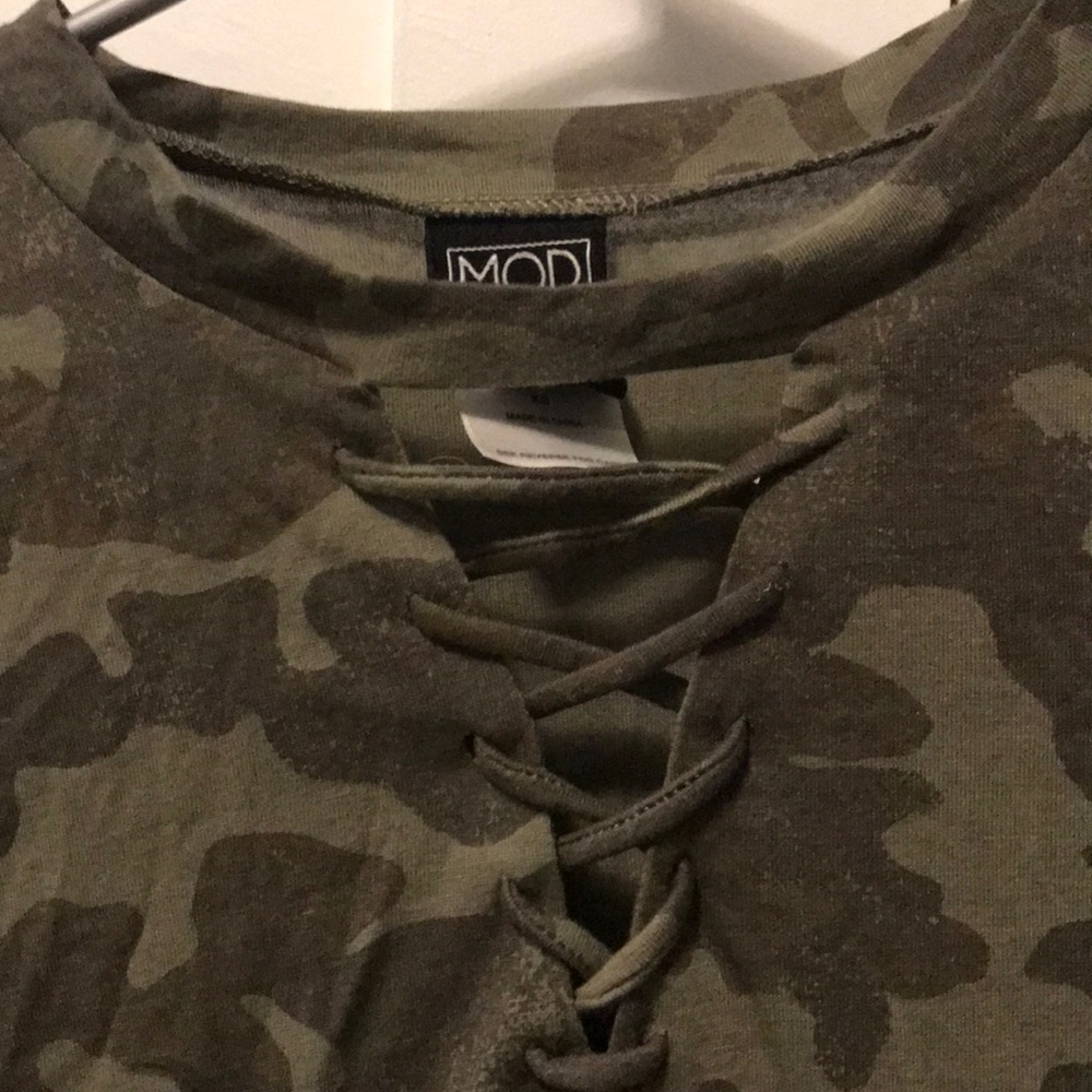 Shirt - Picture 2 of 2